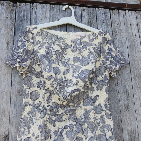 Tory Burch Womens Sz 8 Guipure Summer Lace Natural Floral Mini Dress Gray/Cream - Picture 4 of 7